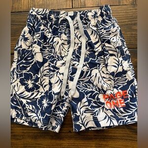 Page One Men’s Navy & White Floral Hybrid Shorts (S)